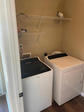3 bedroom 2 bathroom House